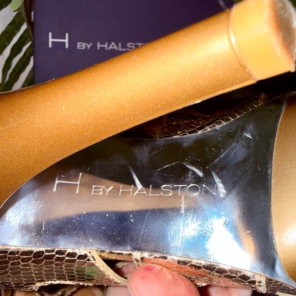 HALSTON 7.5 Gold Snakeskin Print Strappy Cut Out Platform Dancing Heels - Picture 13 of 15